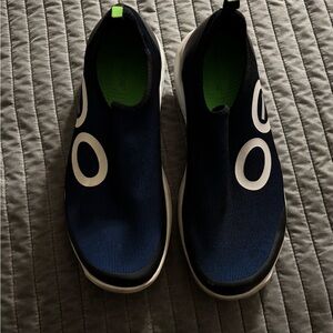 OOFOS Men’s Navy Blue Slip-On Athletic Shoes